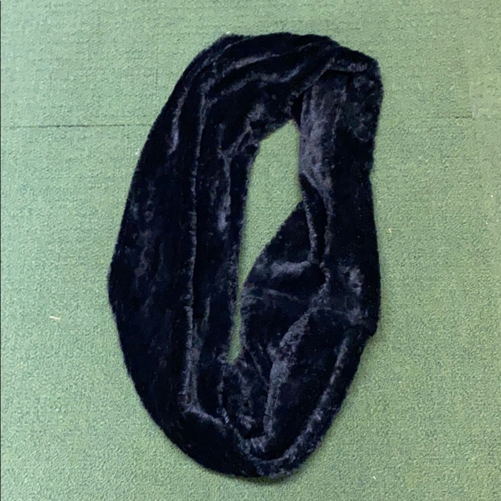 Black soft scarf
